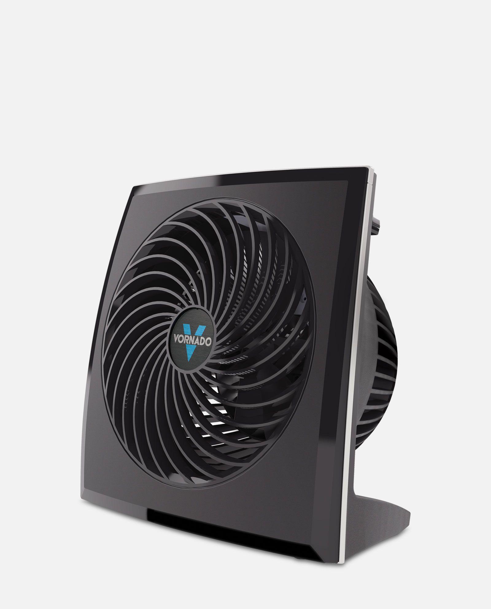 Black 573 small panel air circulator